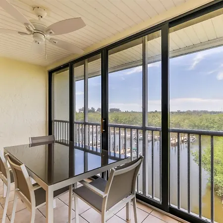 South Seas Bayside Villa 5310